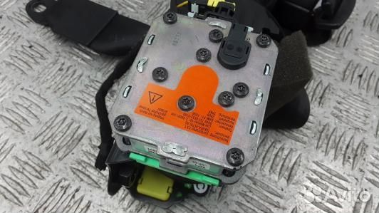 Ремень безопасности с пиропатроном сиденья передне