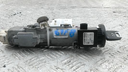 Замок зажигания infiniti QX56 (67F08J101)