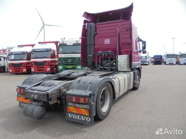 В разборке грузовик Volvo,FM 2008-2013