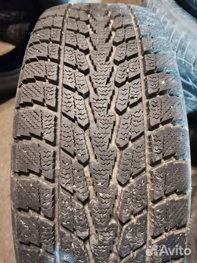 Michelin Latitude X-Ice North 3 205/55 R16 94T