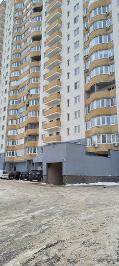 Машиноместо, 18 м²