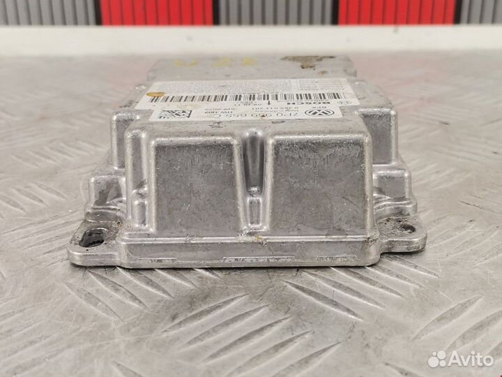 Подушка безопасности Volkswagen Touareg 2 2012