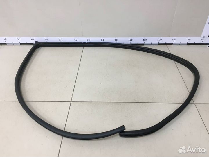 Уплотнитель проема двери передней правой Kia Ceed