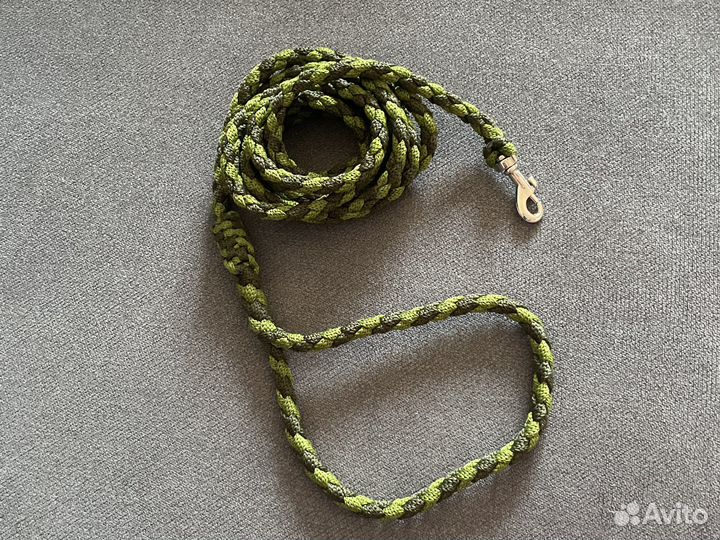Поводок для собак