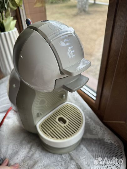 Капсульная кофемашина dolce gusto