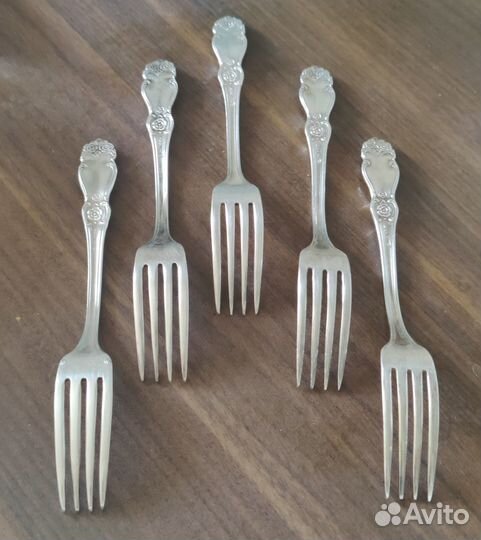 Набор мельхиоровых вилок, 5 шт