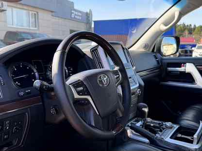 Toyota Land Cruiser 4.5 AT, 2018, 193 000 км, с пробегом, цена 6 520 000 руб., Пермь