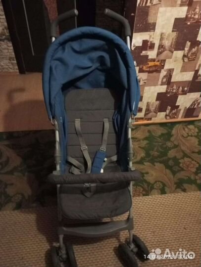 Прогулочная коляска трость