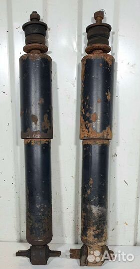 Амортизаторы передние Hyundai Galloper, Pajero 1