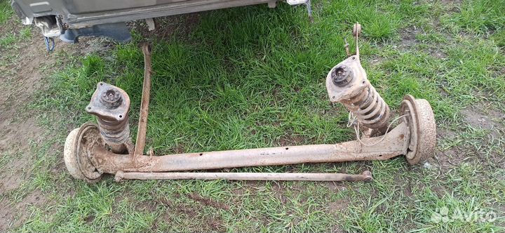 Балка задняя на ауди С 3