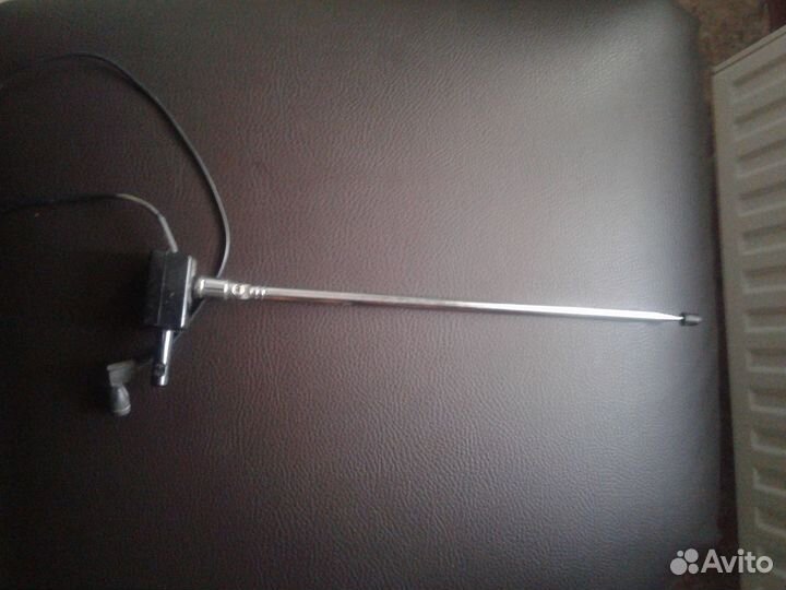 Антенна комнатная