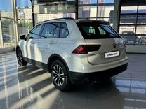 Volkswagen Tiguan 1.4 AMT, 2020, 94 000 км, с пробегом, цена 2 490 000 руб.