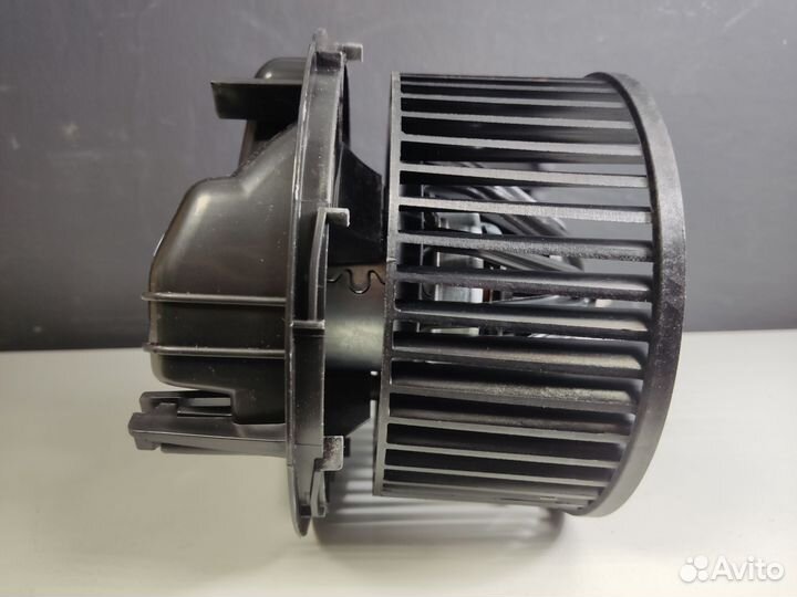 Мотор отопителя RN Logan, Largus без кондиционера