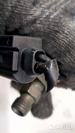 Форсунка топливная Mercedes C W203, 2001