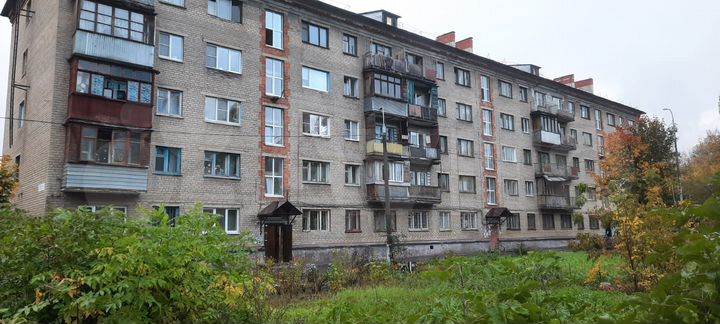 Комната 13 м² в 4-к., 2/5 эт.