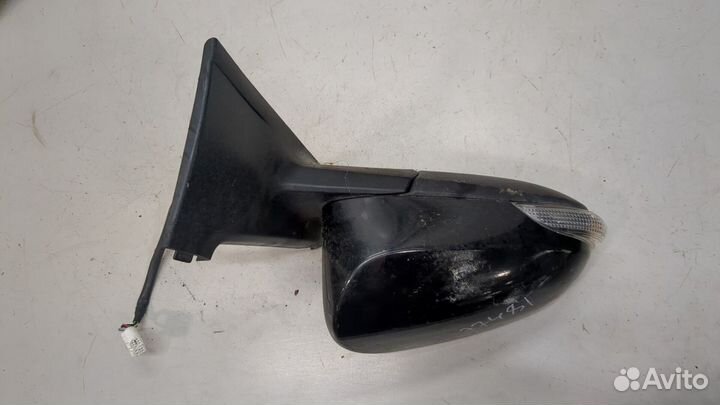 Зеркало боковое Toyota Yaris, 2012