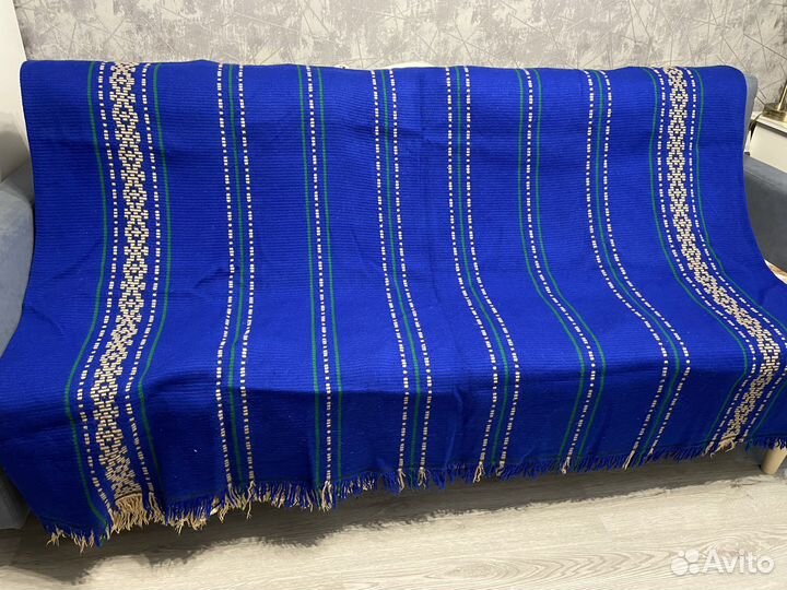 Шерстяное покрывало