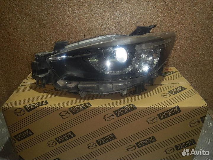 Фара левая Mazda CX-5