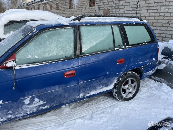 Разбор Opel Astra F Опель Астра Ф