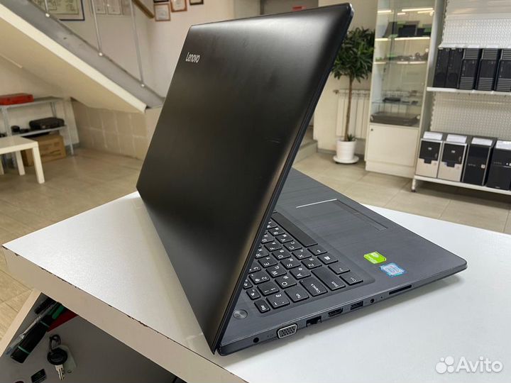 Ноутбук Lenovo Core i3-6006U c SSD256 и видеокарто