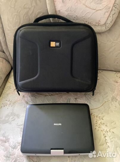 Портативный видеопроигрыватель Philips PD9060