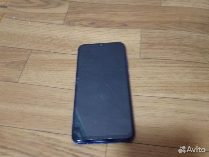 HONOR 20e, 4/64 ГБ