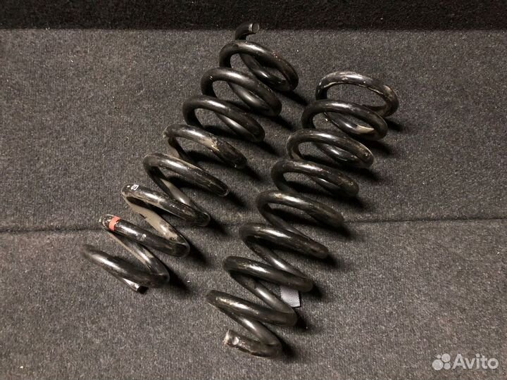 Mercedes W212 мерседес Пружина Задняя