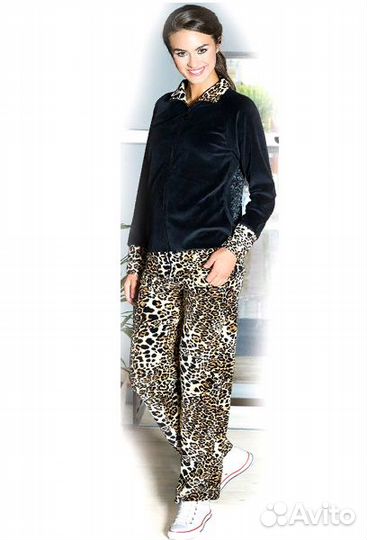 Женский костюм с брюками