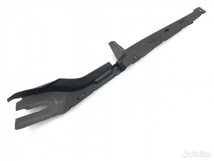 Накладка крыла правая Ford Mondeo седан 2.3 2010