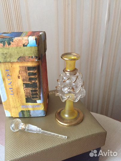 Флакон для духов