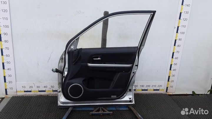 Дверь передняя правая Suzuki Grand Vitara