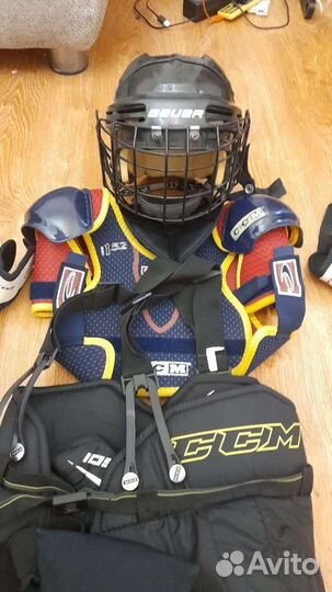 Детская хоккейная форма 7-8 лет и лыжные ботинки