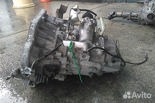 Механическая коробка МКПП toyota voltz ZZE137 2ZZ