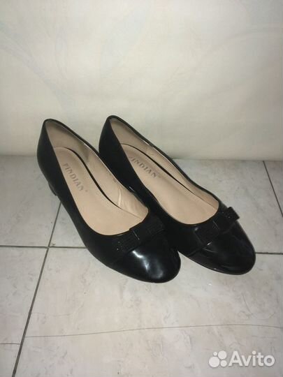 Туфли женские 38 размер черные
