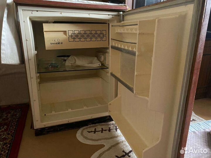 Холодильник бу маленький