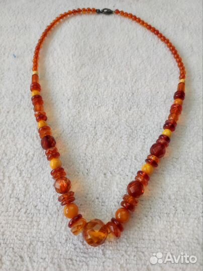 Бусы янтарь
