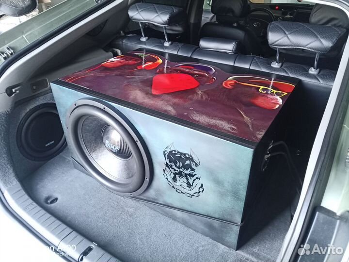 Продам сабвуфер (комплект)саб+моноблок+короб