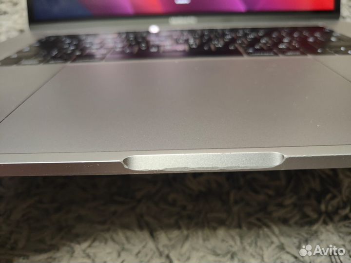 Apple macbook pro 15 2017