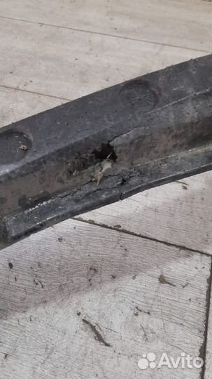 Абсорбер переднего бампера Infiniti Q70 Y51 С 2013