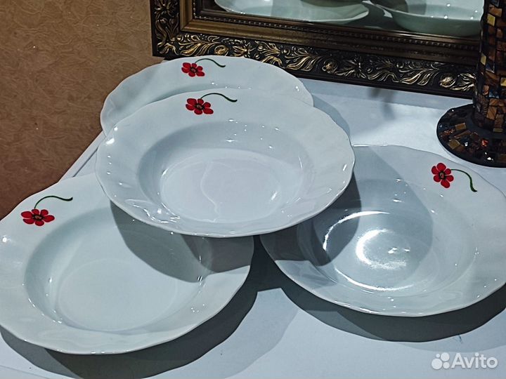 Тарелки разные, СССР