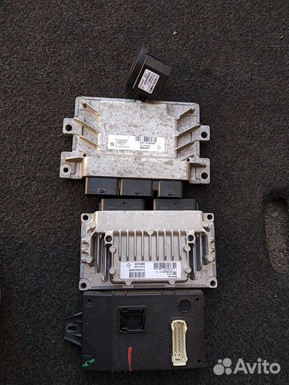 Комплект блоков Nissan Almera G15