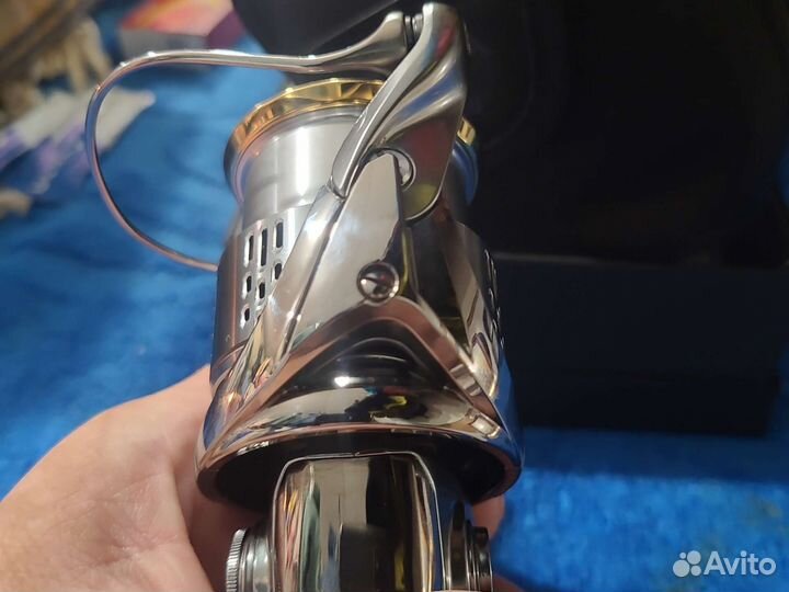 Катушка shimano stella 2500s