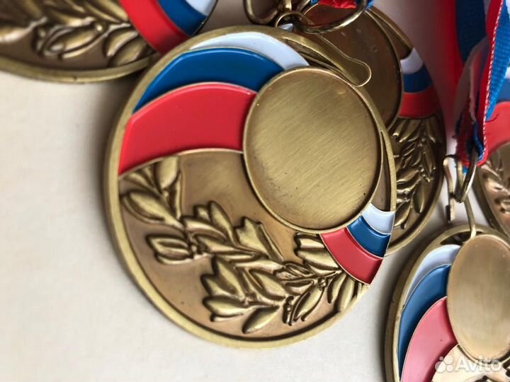Медали наградные спортивные новые