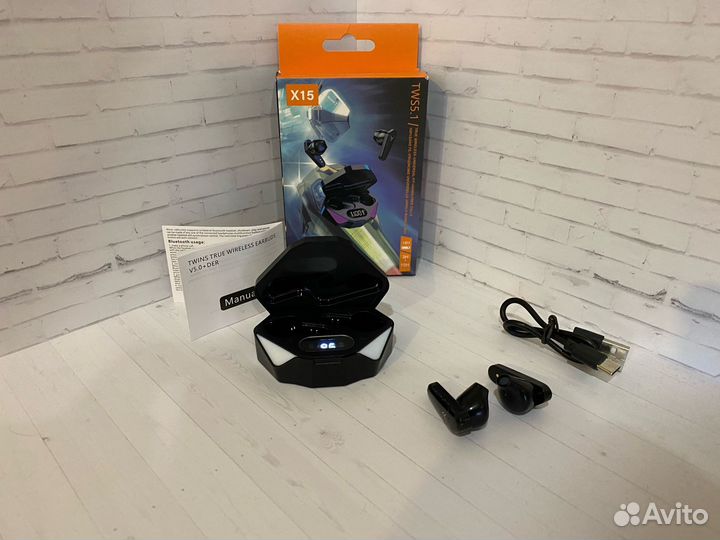 Беспроводные наушники одним лотом