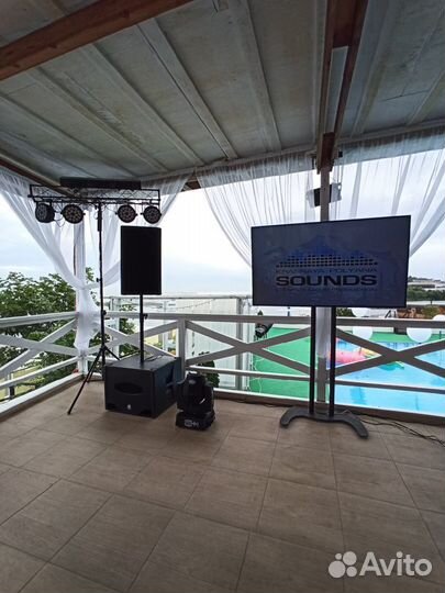 Прокат звук свет микрофоны проектор