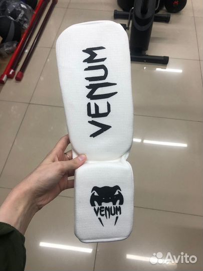 Защита голени Venum