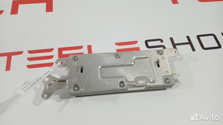 Радио FM/HD/XM Tesla Model 3 2019 1079749-00-D