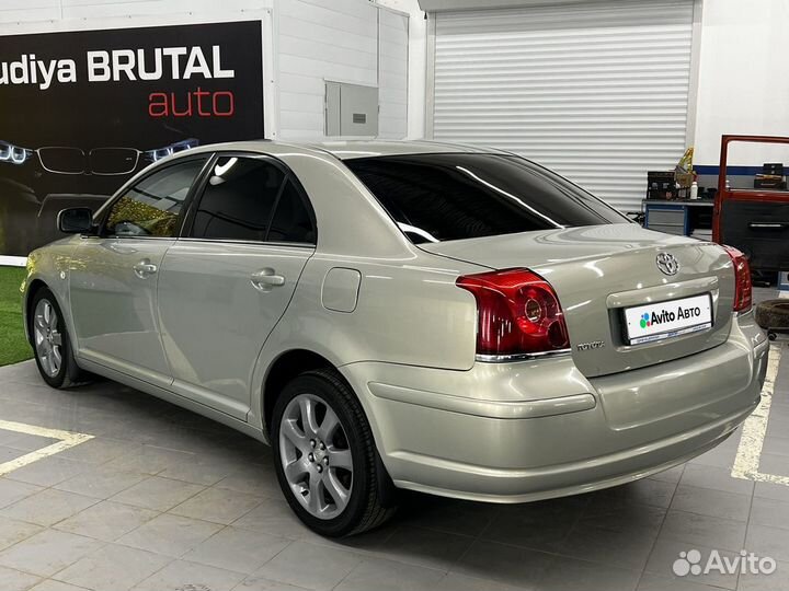 Toyota Avensis 2.0 AT, 2005, 264 000 км