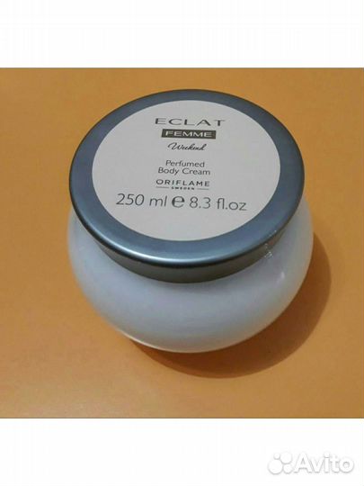 Парфюмированный крем для тела Eclat Femme Weekend