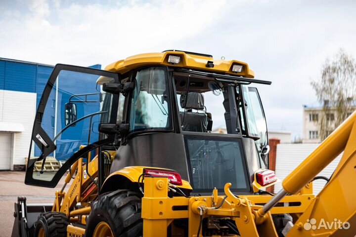 Экскаватор-погрузчик Redstar T17.5/24, 2023